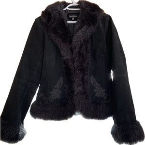 Le Chateau Women’s Black Size M Suede Jacket/Coat with Faux Fur Trim